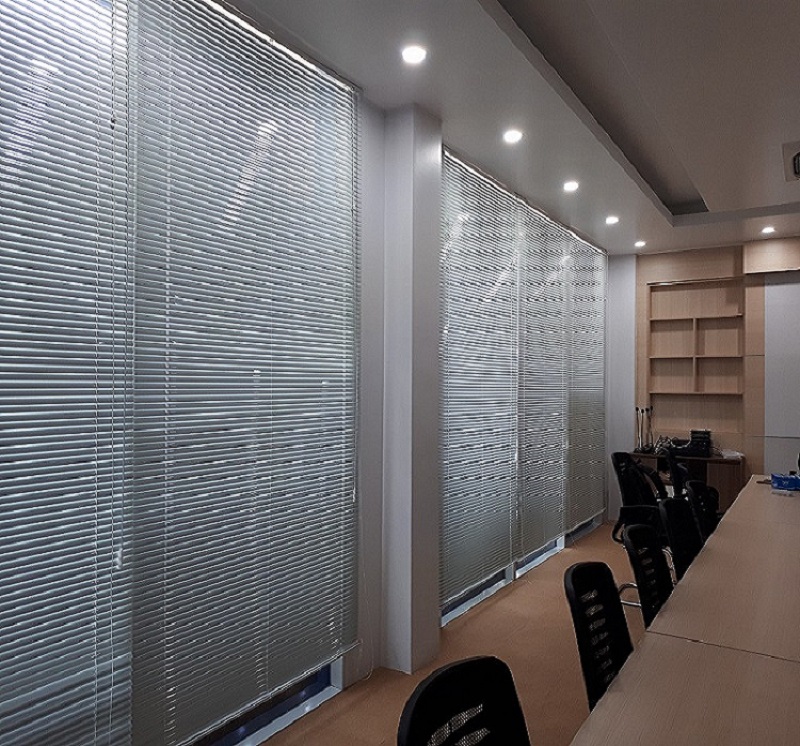 TOP 10+ mẫu rèm cuốn văn phòng đẹp, cao cấp tại Rèm Quý Hạnh