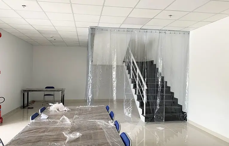 Tổng Hợp Các Mẫu Rèm Nhựa Trong Suốt Chất Lượng 2025
