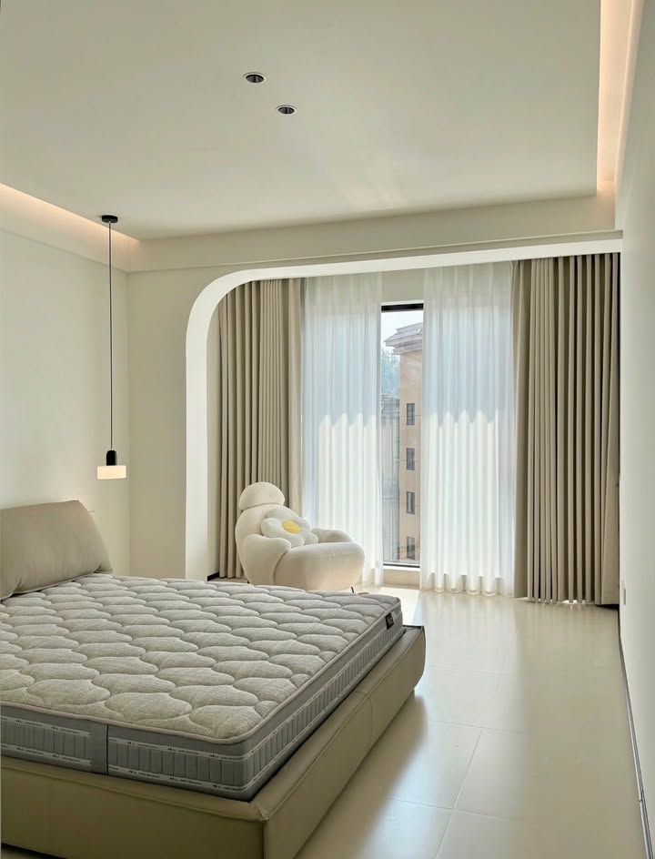 Rèm cửa được ưa chuộng vào mùa đông: Xu hướng, chất liệu và mẹo lựa chọn