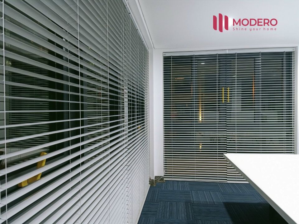 Rèm lá nhôm: Giải pháp trang trí nội thất hiện đại và bền đẹp